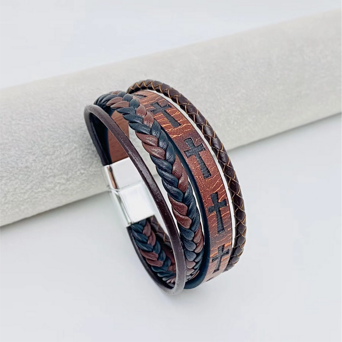 Handmade Leather Cross Men's Magnetic Buckle Bracelet -Mj/Bc