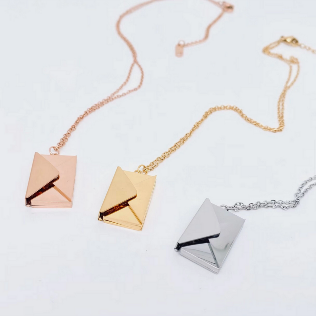 "I Love You" Stainless Steel Openable Envelope Necklace